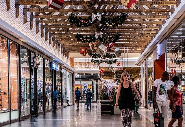 nákupné centrum.jpg